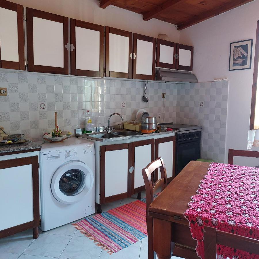 Appartamento A Due Passi Dal Mare A Quercianella Exterior foto