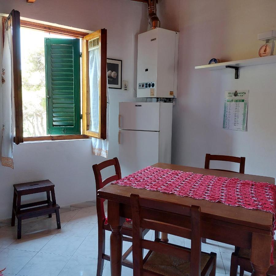 Appartamento A Due Passi Dal Mare A Quercianella Exterior foto