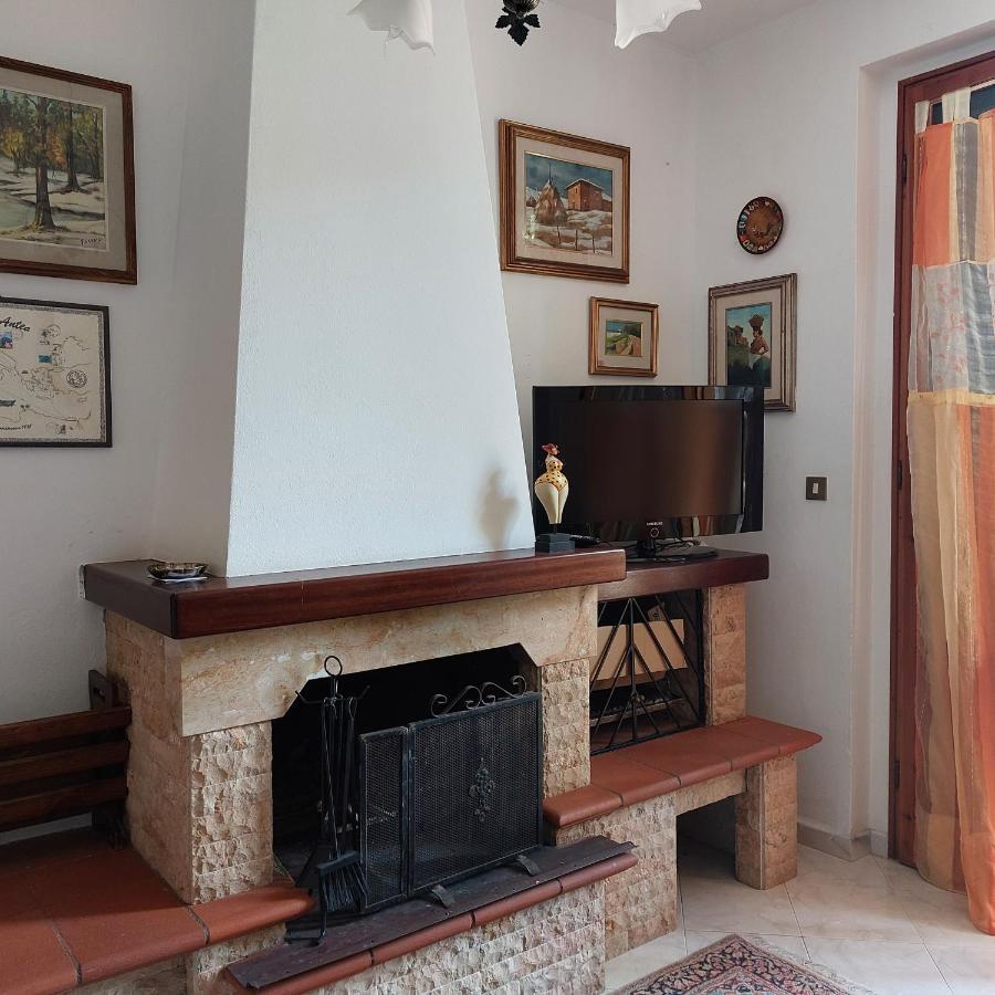 Appartamento A Due Passi Dal Mare A Quercianella Exterior foto